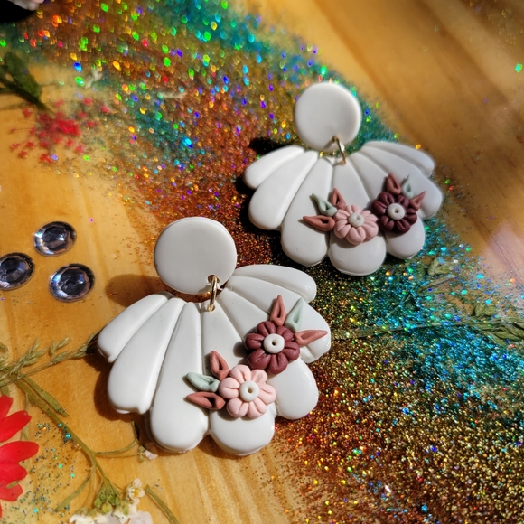 Clay earrings - Picture 2 of 2